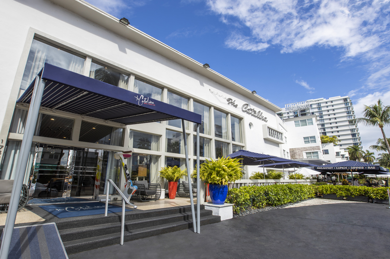 Catalina Hotel Entrance